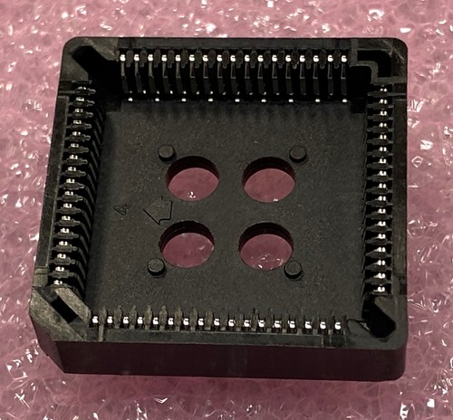 QTY 500 PLCC-PBT-68P 68 PIN MONTAGGIO SUPERFICIALE PRESE PLCC 68 POSIZIONE 6601-68P-PBT - Foto 3 di 10