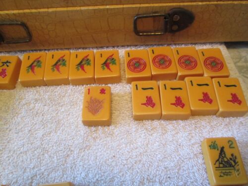 Juego Royal Majong - 152 azulejos de baquelita y 5 estantes de baquelita - estuche original - excelente - Imagen 6 de 12