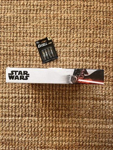Star Wars Round Neon LED Light - Disney - Comes With 4x AA Batteries - Picture 4 of 7
