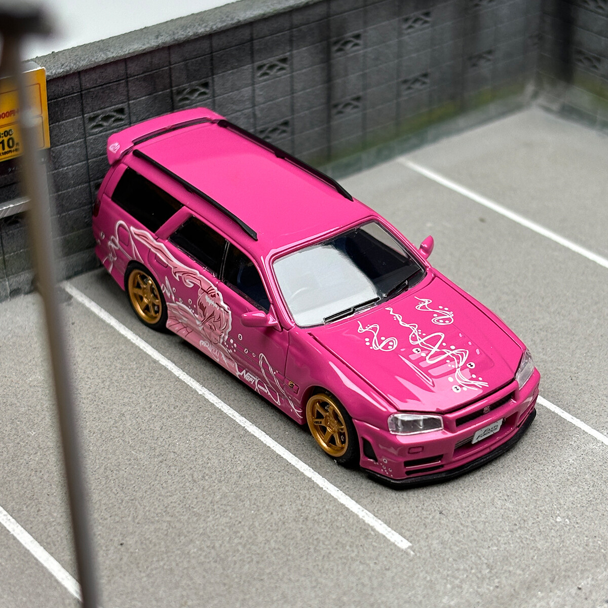 Zoom 1:64 Pink GTR R34 Stagea WC34 260RS Wagon Model Diecast