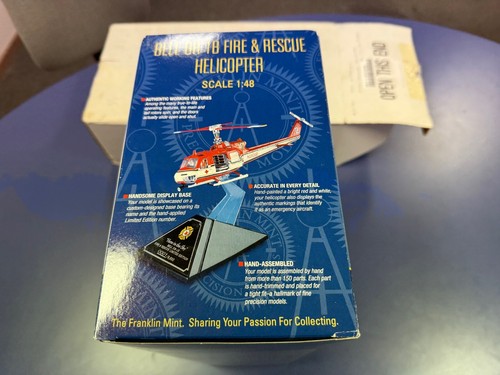 Armour Franklin come nuovo 1:48 Bell UH-1B elicottero antincendio e soccorso B11Z028 - Foto 3 di 13