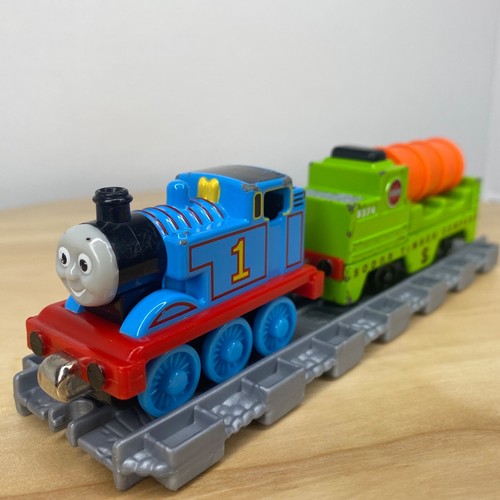 Thomas the Tank Engine Learning Curve Take Along Engines Free Postage - Picture 475 of 511