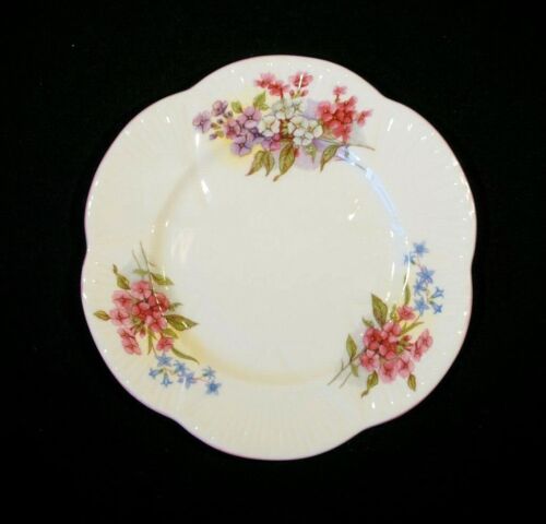 Beautiful Shelley Dainty Stocks Bread Plate - Picture 1 of 2