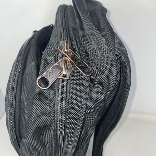 Brenthaven Black Backpack Laptop Daypack Travel Bag- removable laptop case! - 第 7/21 張圖片