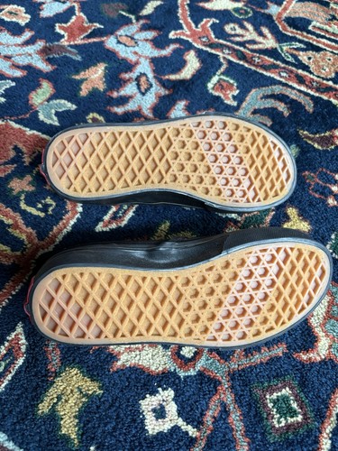 vans size 1 slip on Black Shoes Kids Unisex - Picture 8 of 8