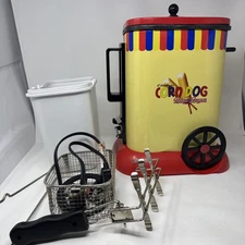 NOSTALGIA ELECTRICS OLD FASHIONED CORN DOG DEEP FRYER ATTACHMENTS CDC-596 *READ