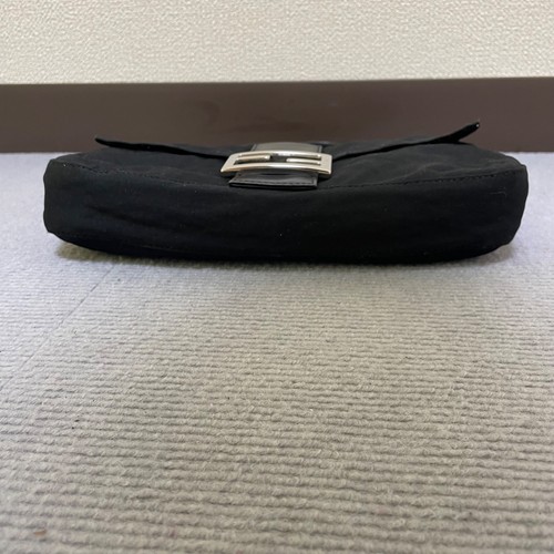 Fendi Mamma Bucket Shoulder Bag in Black Cotton - Picture 5 of 12