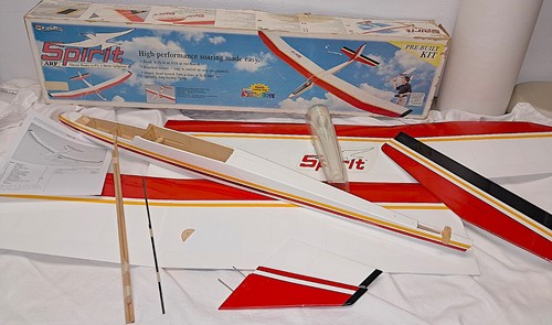 Great Planes Spirit ARF GPMA1045 NEU Sonstige fehlen ein paar Teile