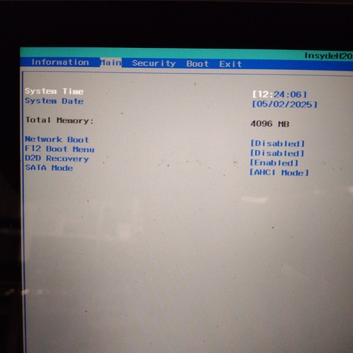 Acer Aspire V5-122P 11.6" TOUCH Laptop AMD A4-1250 NO HDD/OS BOOTS/BIOS H3027 - Picture 3 of 15