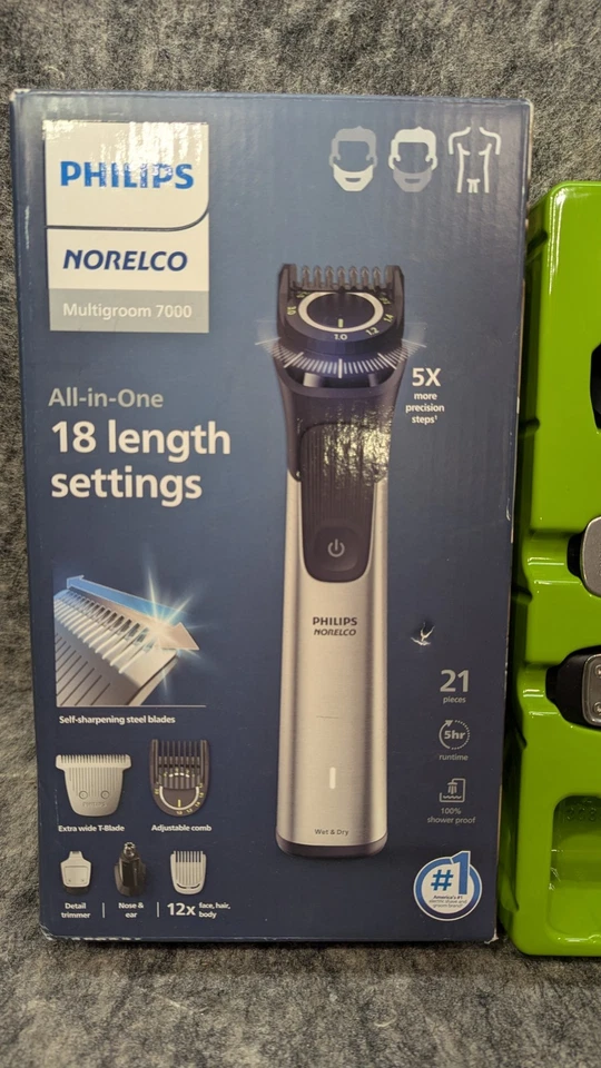 Philips Norelco Multigroom Serie 7000, Recortadora Todo en Uno - Sin Adaptador Foto 2 de 4