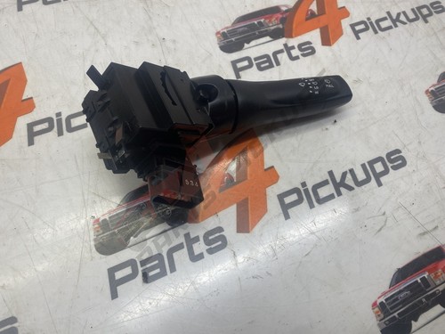 2015 Isuzu D-max Wiper Stalk 2012-2017 - Picture 2 of 9