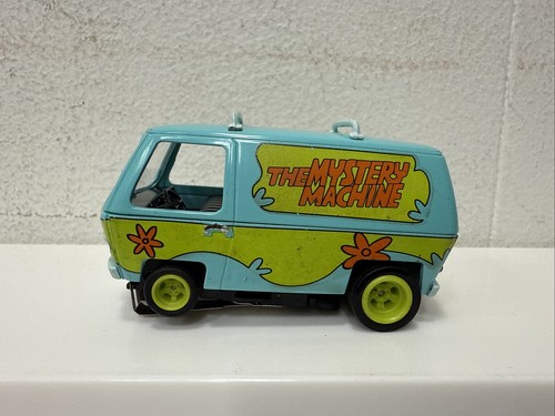 Auto World AW Scooby-Doo Mystery Machine Slot Car 2008