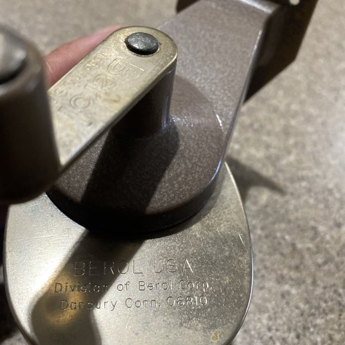 Vintage Berol Giant APSCO temperamatite manuale 6 fori parete scrivania supporto TN USA - Foto 4 di 5