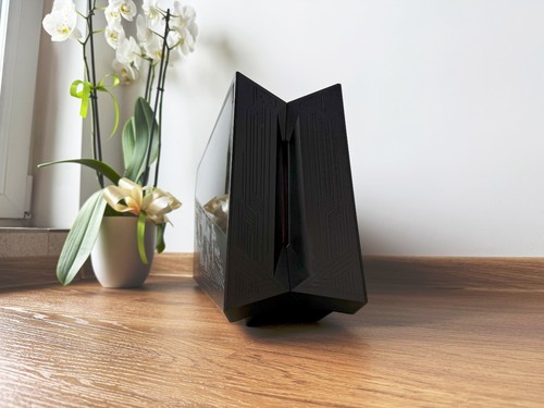 ASUS ROG XG STATION 2 eGPU gehause TB3/TB4 600W fur Laptops - Bild 4 von 8