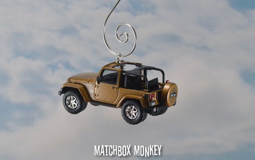 70th Anniversary 2011 Jeep Wrangler Unlimited Custom Ornament 1/64 offenes Top JK - Bild 7 von 7