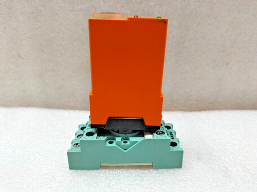 SYRELEC TLRM TIMER RELAY 240V WITH BASE - Picture 4 of 7