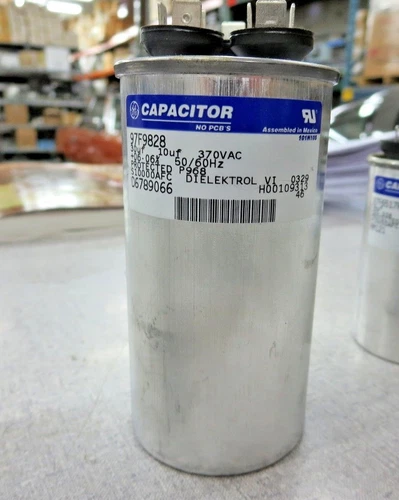 General Electric 97F9828 Round Capacitor (370 VAC, 50/60 Hz) "NEW" Lot of 2