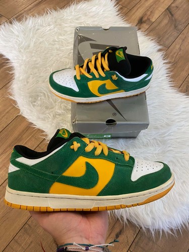 Nike Dunk SB 2003 BUCKS Size 11 White Classic Gree