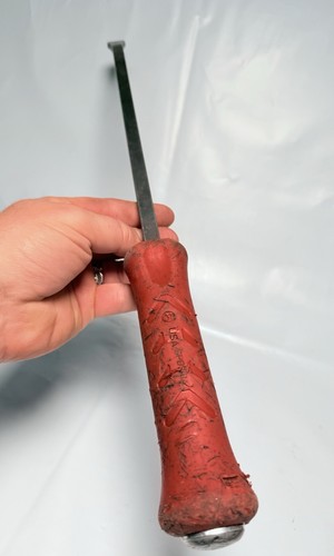 Snap On 18” Red Striking Pry Bar SPBS18A - Fair Overall Condition - Picture 1 of 6