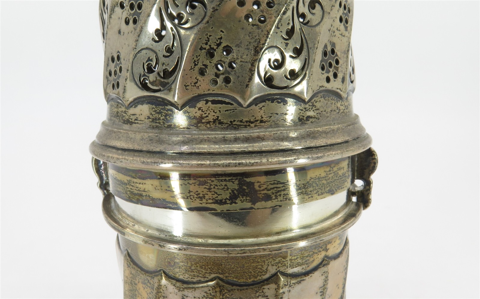 Foto 8 di 11