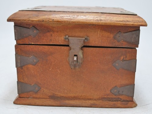 Vintage Wooden Small Storage Box Original Old Hand Crafted Metal Fitted - Picture 3 of 7