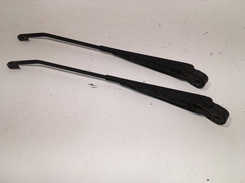 Volvo 240 Later Style Front Windscreen Wiper Arms Pair 244/245 - Bild 12 von 18