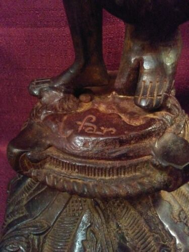 Absolute Stunning Signed Vtg Bronze Look Sculpture Of Angelic Woman With Bird. - Picture 5 of 12