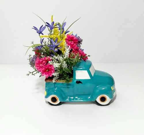 BLUE CERAMIC PICKUP TRUCK PLANTER SUMMER FLORAL ARRANGEMENT FLOWER CENTERPIECE  - Picture 1 of 11
