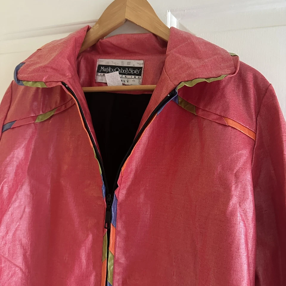 Abrigo de lluvia rosa vintage de los 80 para mujer S Mary Lou Ozbolt Storer usable diseñador artístico Foto 2 de 4