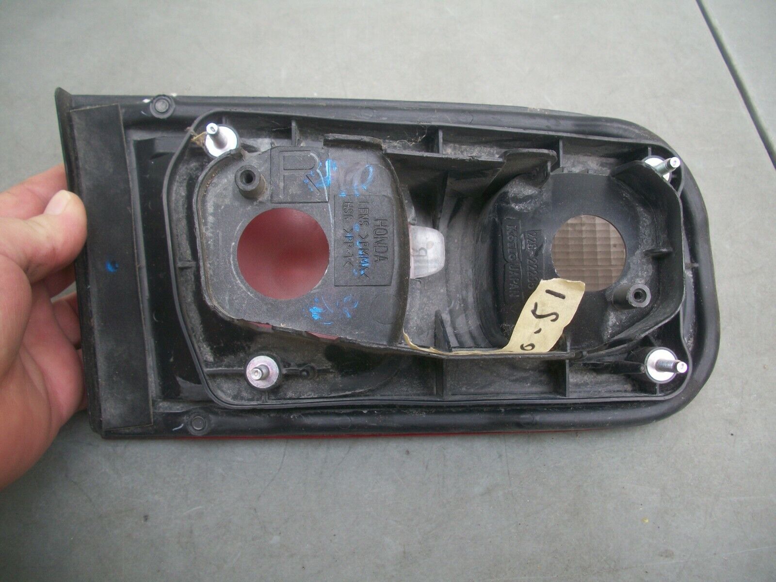 Foto 2 di 2