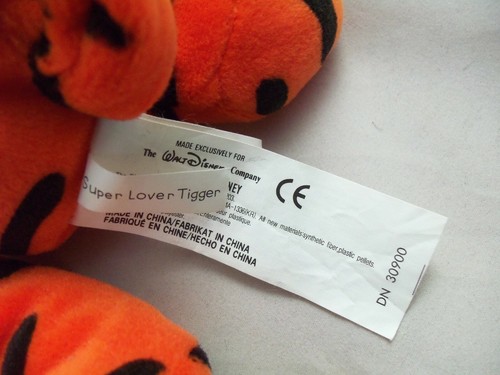 The Disney Store 9" Tigger Halloween Super Lover Bean Bag Plush - New with Tag - Picture 10 of 12