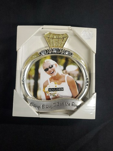 Malden Bling Bling I Got the Ring! Photo Frame Unused Box Silvertone Rhinestone - Picture 4 of 4