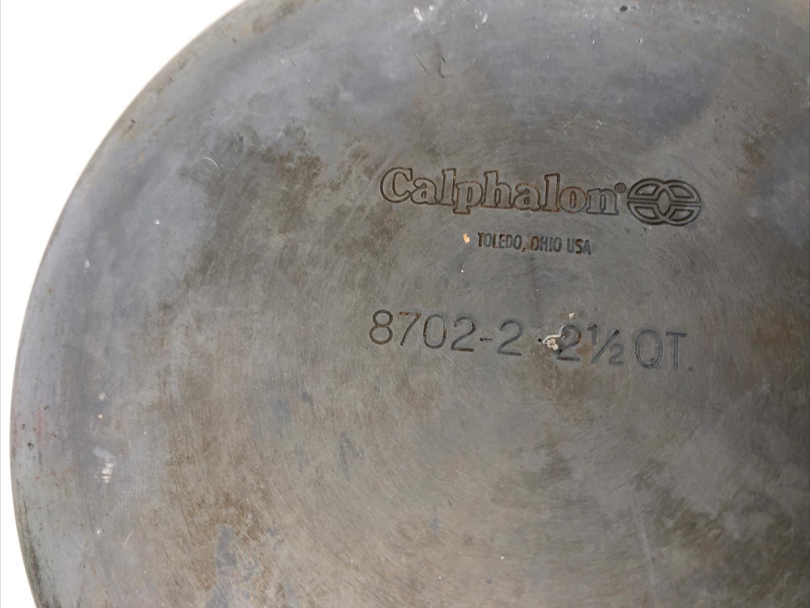 Calphalon 8702 2qt Sauce Pan Pot With Lid Calphalon. Full Rubber Grip eBay