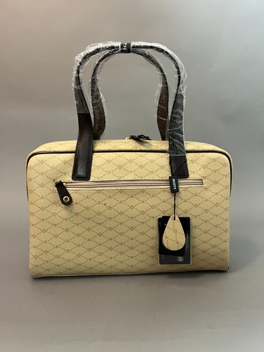 Misty Collection *M & T* NEW Fashion Hand Bag Ivory Leather and Fabric - Picture 2 of 2