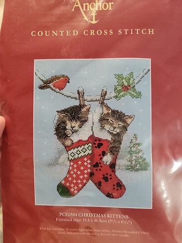 New Anchor counted Cross Stitch kit "Christmas Kittens" Made In Hungary - Picture 1 of 12