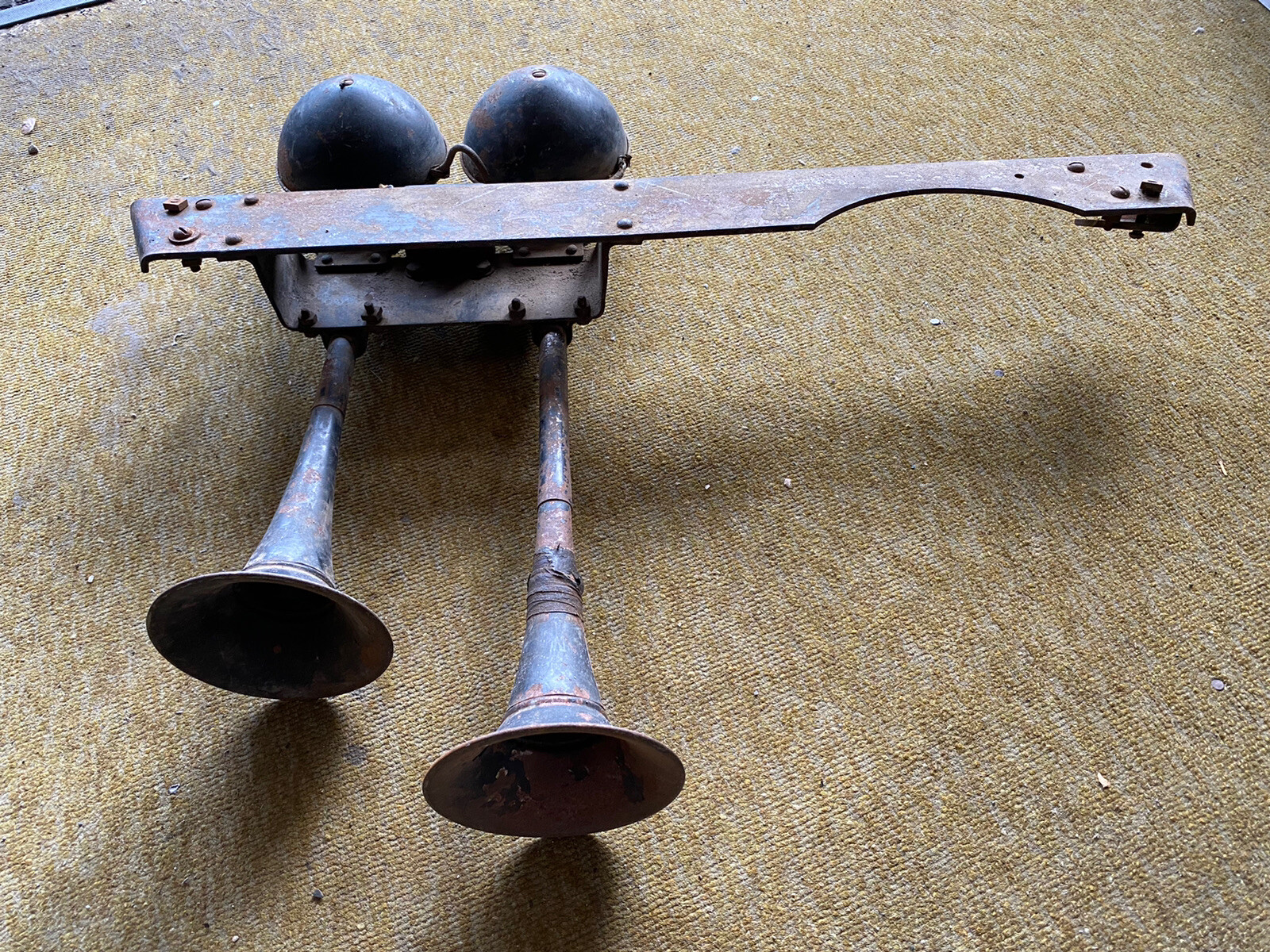 1935 1936 1937 Cadillac Chevrolet Buick Pontiac ? Trumpet car horns eBay