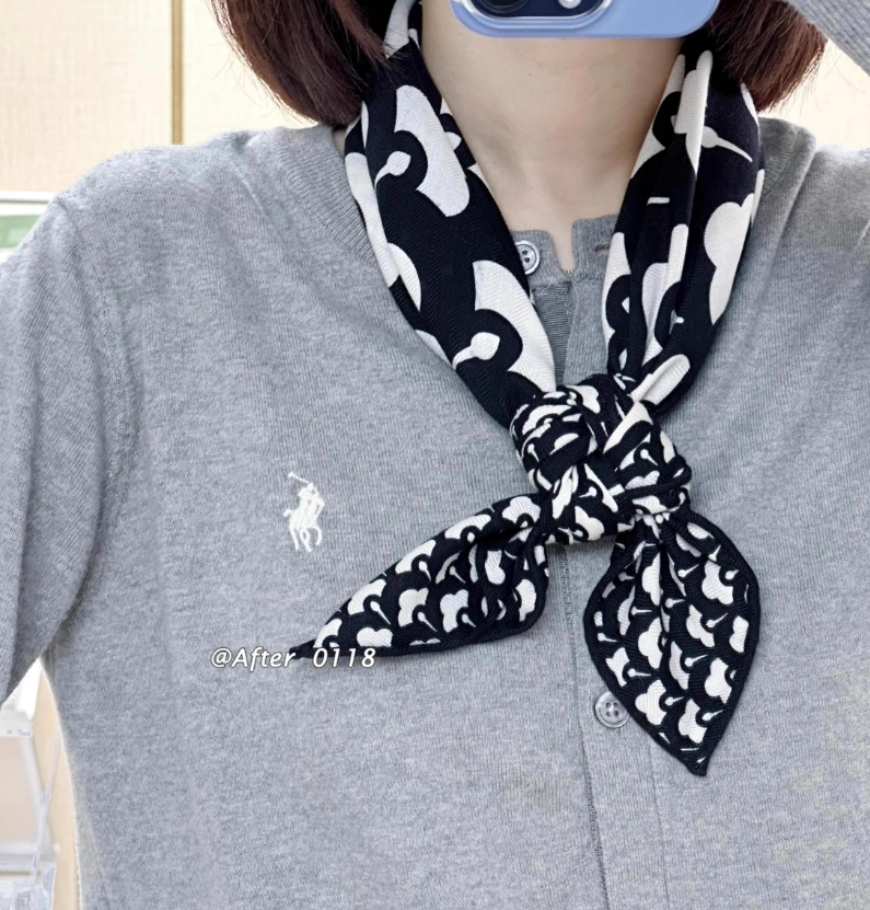 70% cashmere 30% silk ginkgo leaf double side printed square Wrap shawl 25'' new