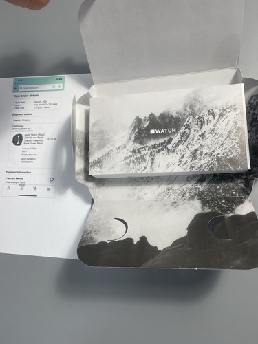 Apple Watch Ultra 2 LTE - 49mm - Titanium, Black Ocean Band - NEW, SEALED - Zdjęcie 3 z 10