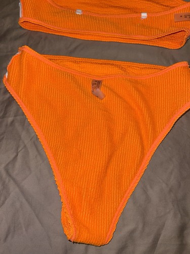 ¿SIN MARCA?? BIKINI MUJER NARANJA BRILLANTE con CORREA seminuevo - Imagen 5 de 10