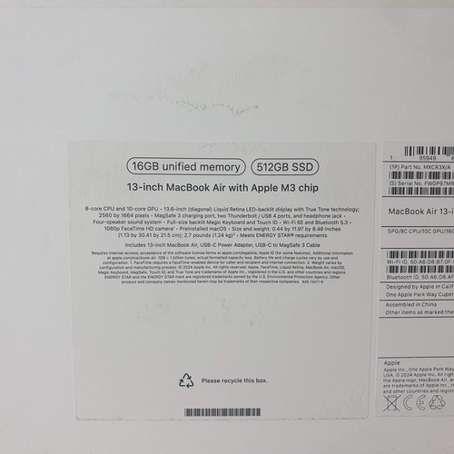 Apple Macbook Air 2024 - 13.6" - M3 Chip - 16GB RAM - 512GB - A3113 - Picture 17 of 19