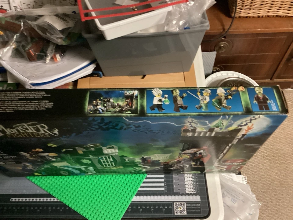 Lego: Set 9466 The Crazy Scientists/ His Monster Factory=Sellado de fábrica Foto 2 de 4