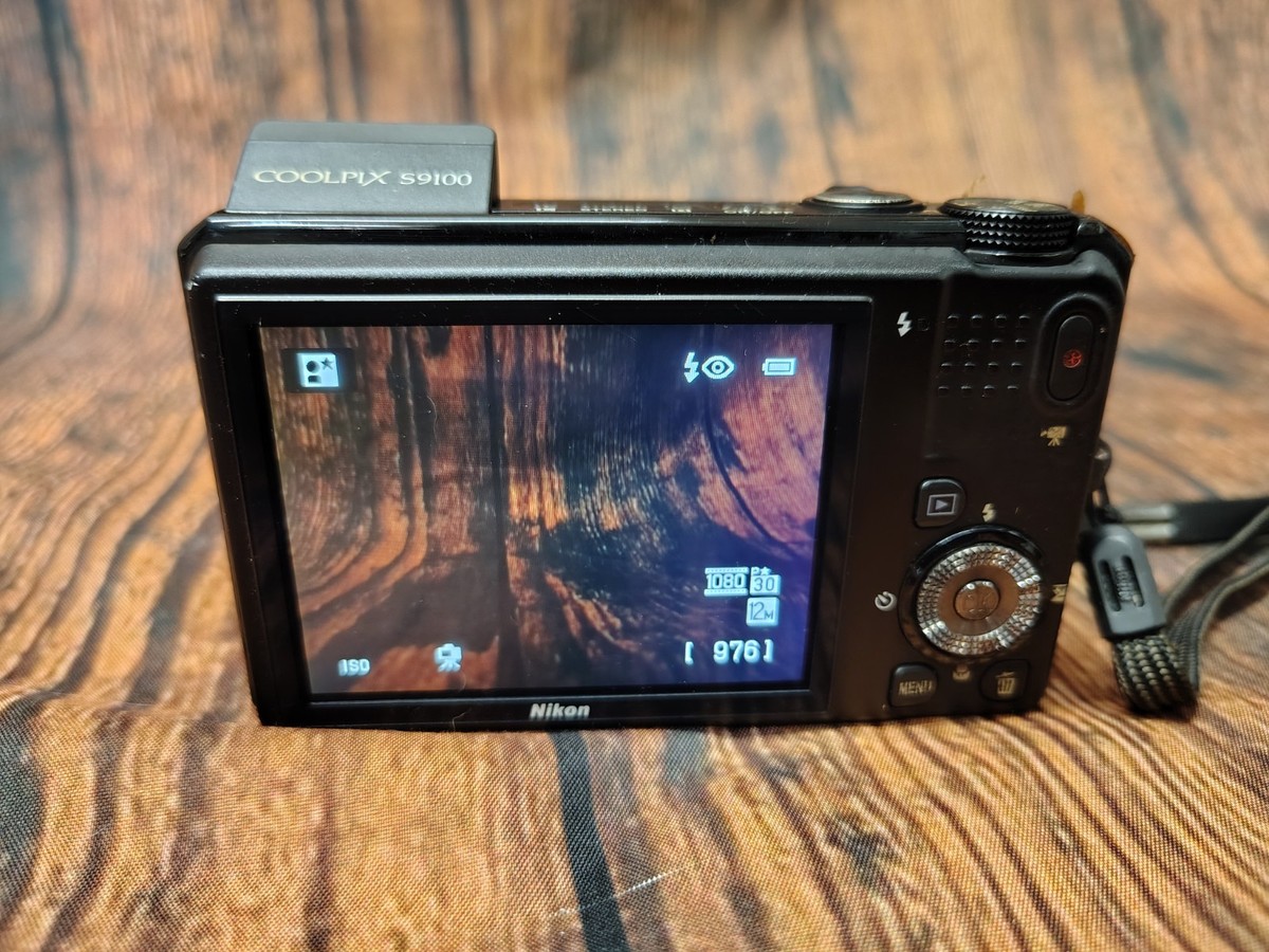Nikon Coolpix S9100 12.1MP Black Digital Camera 18X Wide Zoom
