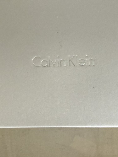 Calvin Klein Bracelet. Lovely Item. New With Tags And Box - Picture 5 of 5