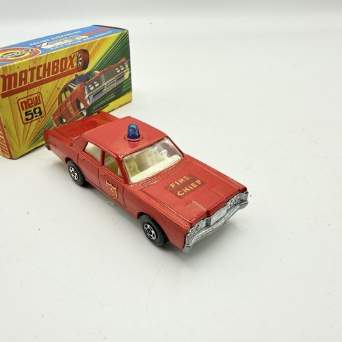 Matchbox Superfast 59 Mercury Fire Chief con protectores de puerta - muy casi como nuevo en caja - Imagen 7 de 13