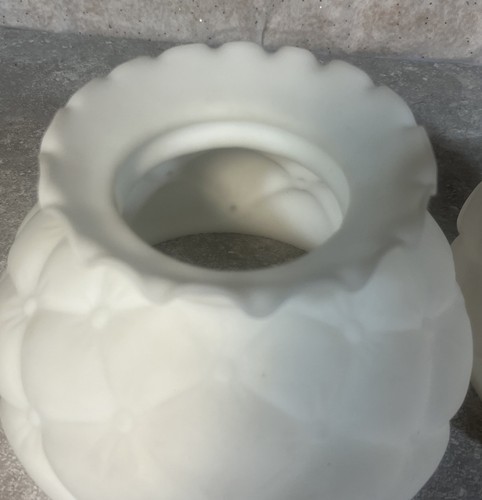 Pair Of Vintage Satin Glass Shades White Quilted Tufted Parlor Oil Table Lamp 7" - Picture 10 of 11