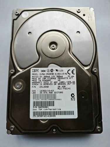 IBM 25L2650 DJNA-352030 20GB 5400RPM 2MB CACHE IDE ATA 3.5'' Inch PATA HDD
