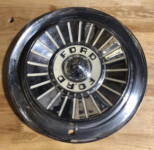 1957 Ford Vintage 14" Hubcaps Fairlane Skyliner Sunliner 57 - 1 Hubcap