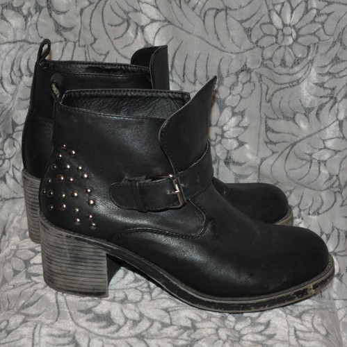 7 For All Mankind Black Boots Newbie Size 7.5 Side Buckles Studs Leather Ankle - Picture 2 of 8