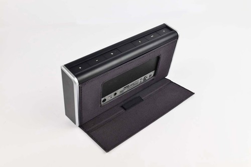 Bose SoundLink Bluetooth Mobile Speaker II Nylon Edition - Picture 5 of 6