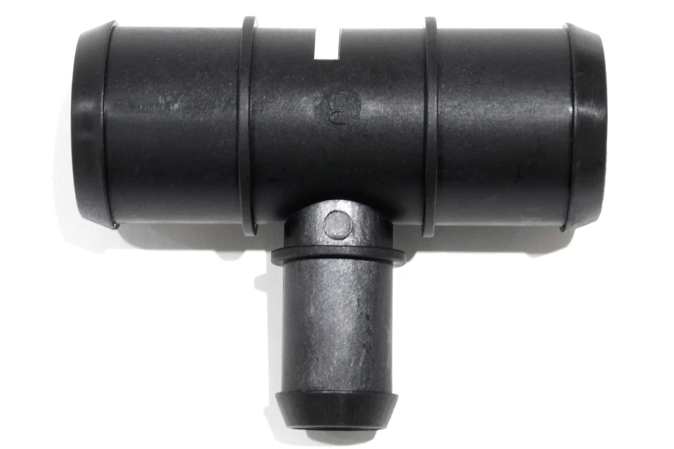 OEM NUEVO 06-23 Cadillac Chevrolet GMC Radiador Manguera Inferior Conector Camiseta 2333192 Foto 2 de 4